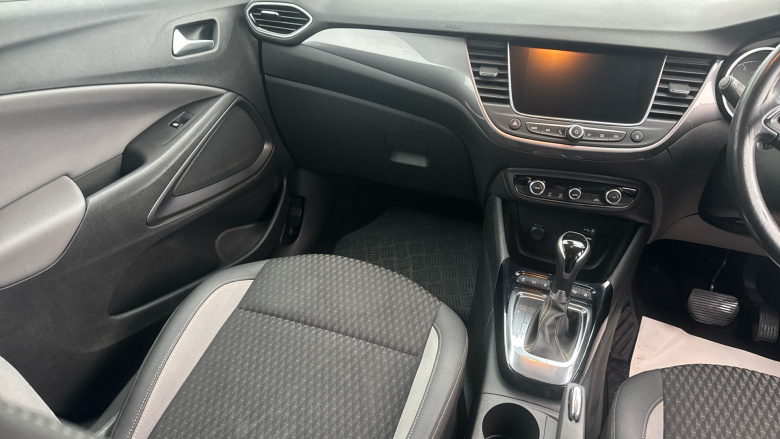 Vauxhall Crossland X 1.2T [110] Tech Line Nav 5dr [Start Stop] Auto Petrol Hatchback